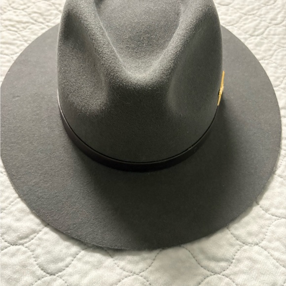 Southern Gents Geoffrey Fedora Hat - Gray L 7 1/2 (60CM) Arrow Statement Pin - Picture 1 of 9
